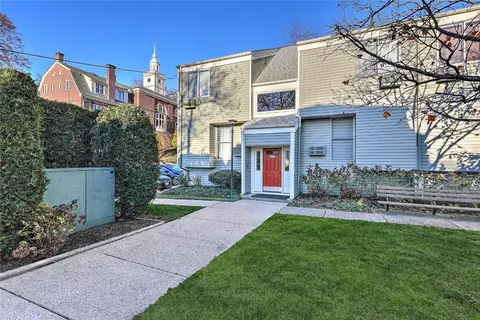 274 S Main St #25, Providence, RI 02903