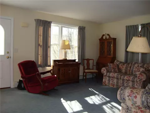 33 Cobblestone Ln, Westerly, RI 02891 photo 19