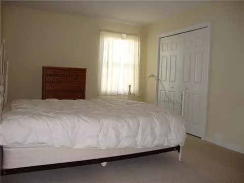 33 Cobblestone Ln, Westerly, RI 02891 photo 8