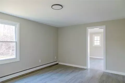 187 Joffre Ave, Woonsocket, RI 02895 photo 8