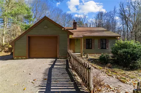 205 Collins Taft Rd, Burrillville, RI 02830