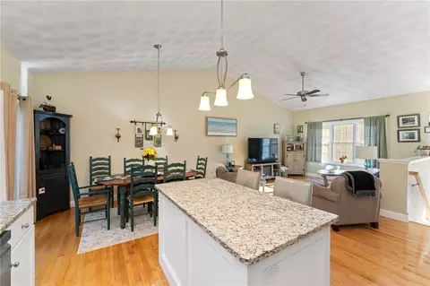 645 Ten Rod Rd, Exeter, RI 02822 photo 5
