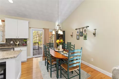 645 Ten Rod Rd, Exeter, RI 02822 photo 9