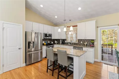 645 Ten Rod Rd, Exeter, RI 02822 photo 7