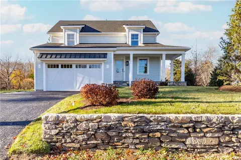 5 Cora St #6, East Greenwich, RI 02818