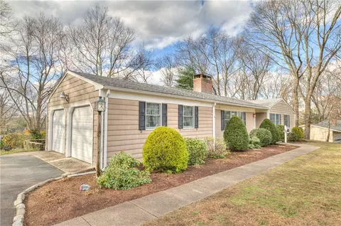 59 Timberline Rd, Warwick, RI 02886 photo 8