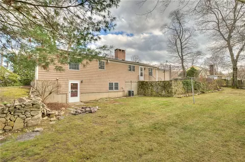 59 Timberline Rd, Warwick, RI 02886 photo 13