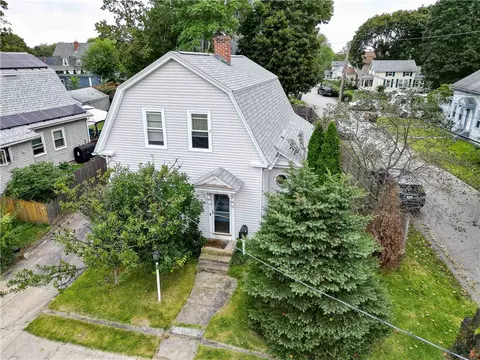 36 Laurel Ave, Coventry, RI 02816
