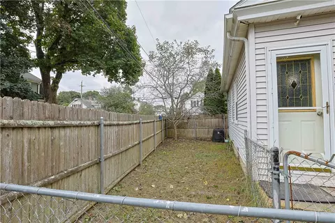 36 Laurel Ave, Coventry, RI 02816 photo 26