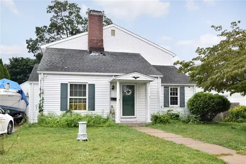53 Monticello Rd, Pawtucket, RI 02861