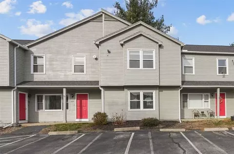 10 East St #310, Cranston, RI 02920