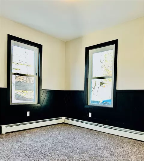 34 Rutland St, Woonsocket, RI 02895 photo 34
