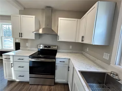 34 Rutland St, Woonsocket, RI 02895 photo 15