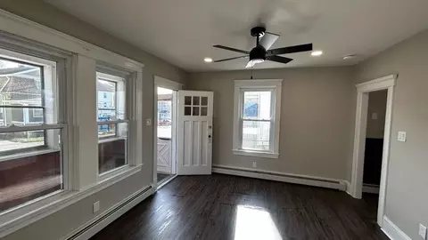 34 Rutland St, Woonsocket, RI 02895 photo 27