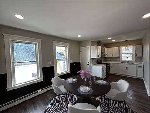 34 Rutland St, Woonsocket, RI 02895 photo 3