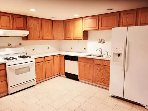 8 David Ave, Westerly, RI 02891 photo 15