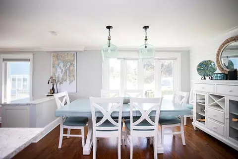 60 Everett Ave, Bristol, RI 02809 photo 10