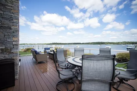 60 Everett Ave, Bristol, RI 02809 photo 21