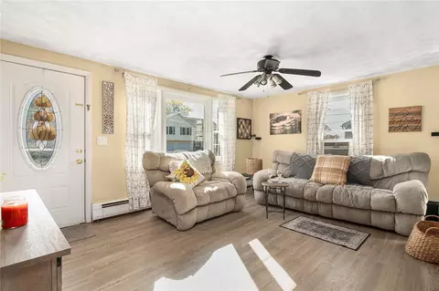 57 Dawson Ave, Warwick, RI 02888 photo 7