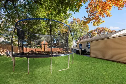 57 Dawson Ave, Warwick, RI 02888 photo 34