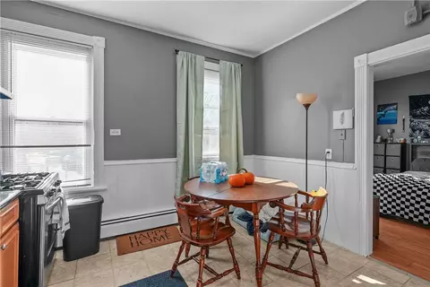35 Greene St, Woonsocket, RI 02895 photo 8