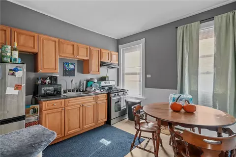 35 Greene St, Woonsocket, RI 02895 photo 7
