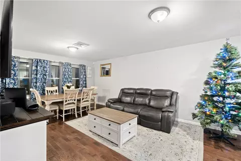146 High St, Woonsocket, RI 02895 photo 14