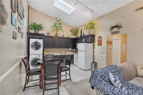 285 Hill St #10, Coventry, RI 02816