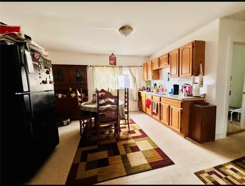 220 Logee St, Woonsocket, RI 02895 photo 9