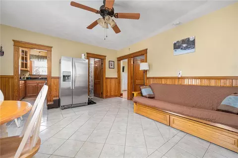 140 Hamilton St, Woonsocket, RI 02895 photo 5