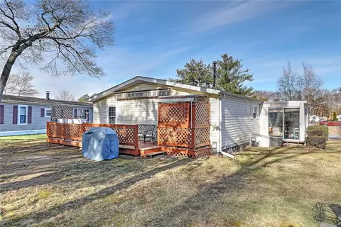 45 Lear Dr, Coventry, RI 02816 photo 32