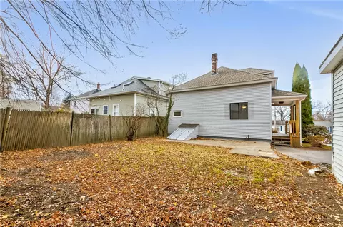 144 Grand St, Woonsocket, RI 02895 photo 15