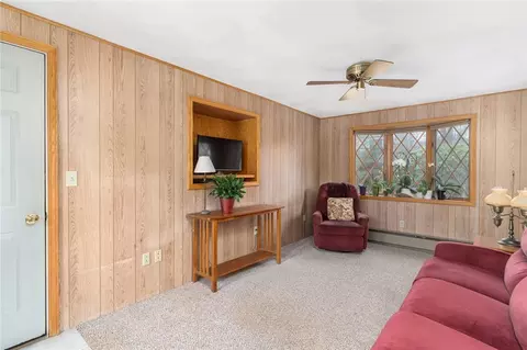 34 Tomahawk Trl, Cranston, RI 02921 photo 7