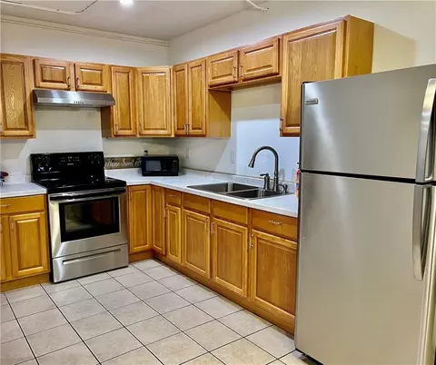 336 Killingly St #J, Providence, RI 02909