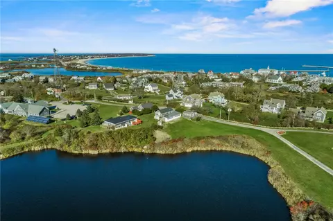149 Old Town Rd, Block Island, RI 02807