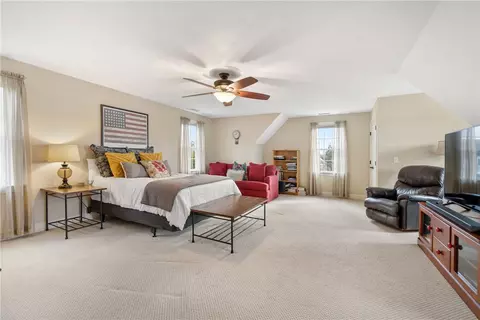 7 Stable Dr, Cranston, RI 02831 photo 33