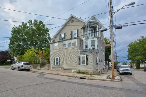 470 Willow St, Woonsocket, RI 02895