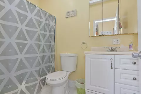 470 Willow St, Woonsocket, RI 02895 photo 20