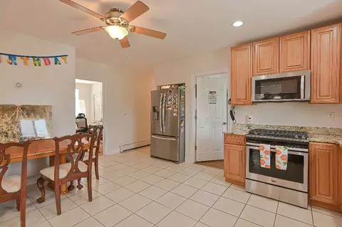 470 Willow St, Woonsocket, RI 02895 photo 13