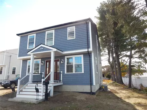 188 Smithfield Rd, North Providence, RI 02904