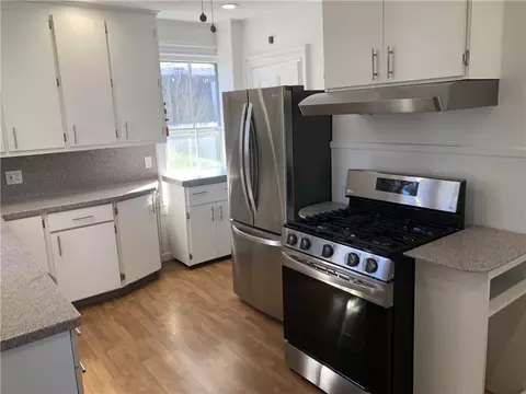 37 Summer St, Westerly, RI 02891 photo 11