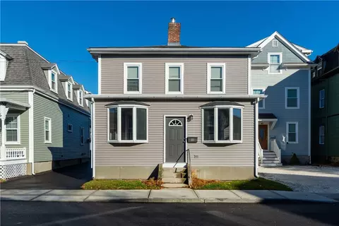40 Bowery St, Newport, RI 02840