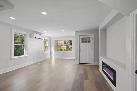 34 Grace Ave, Warwick, RI 02889 photo 9
