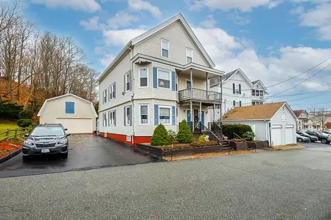 19 Breault Ave, Woonsocket, RI 02895