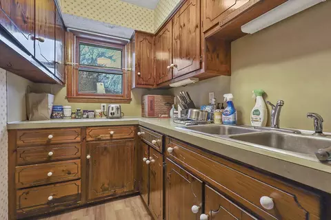 19 Breault Ave, Woonsocket, RI 02895 photo 8