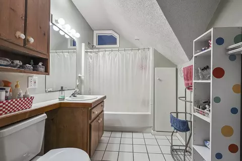 19 Breault Ave, Woonsocket, RI 02895 photo 14