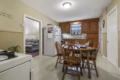 19 Breault Ave, Woonsocket, RI 02895 photo 12