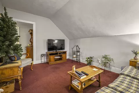 19 Breault Ave, Woonsocket, RI 02895 photo 13