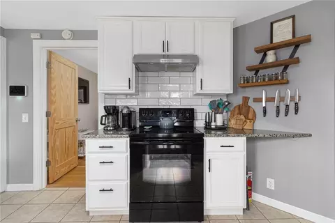 30 Overview Dr, Coventry, RI 02816 photo 13