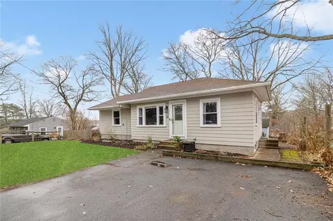 30 Overview Dr, Coventry, RI 02816 photo 3